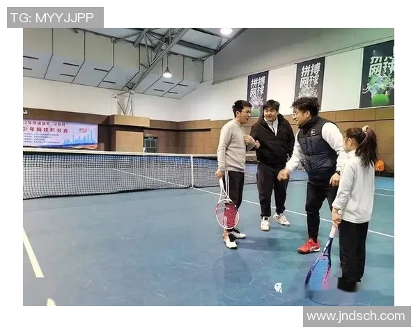 聚焦网球战术解析：北京网球队如何提升比赛竞争力与团队协作